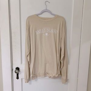 Long sleeve t-shirt